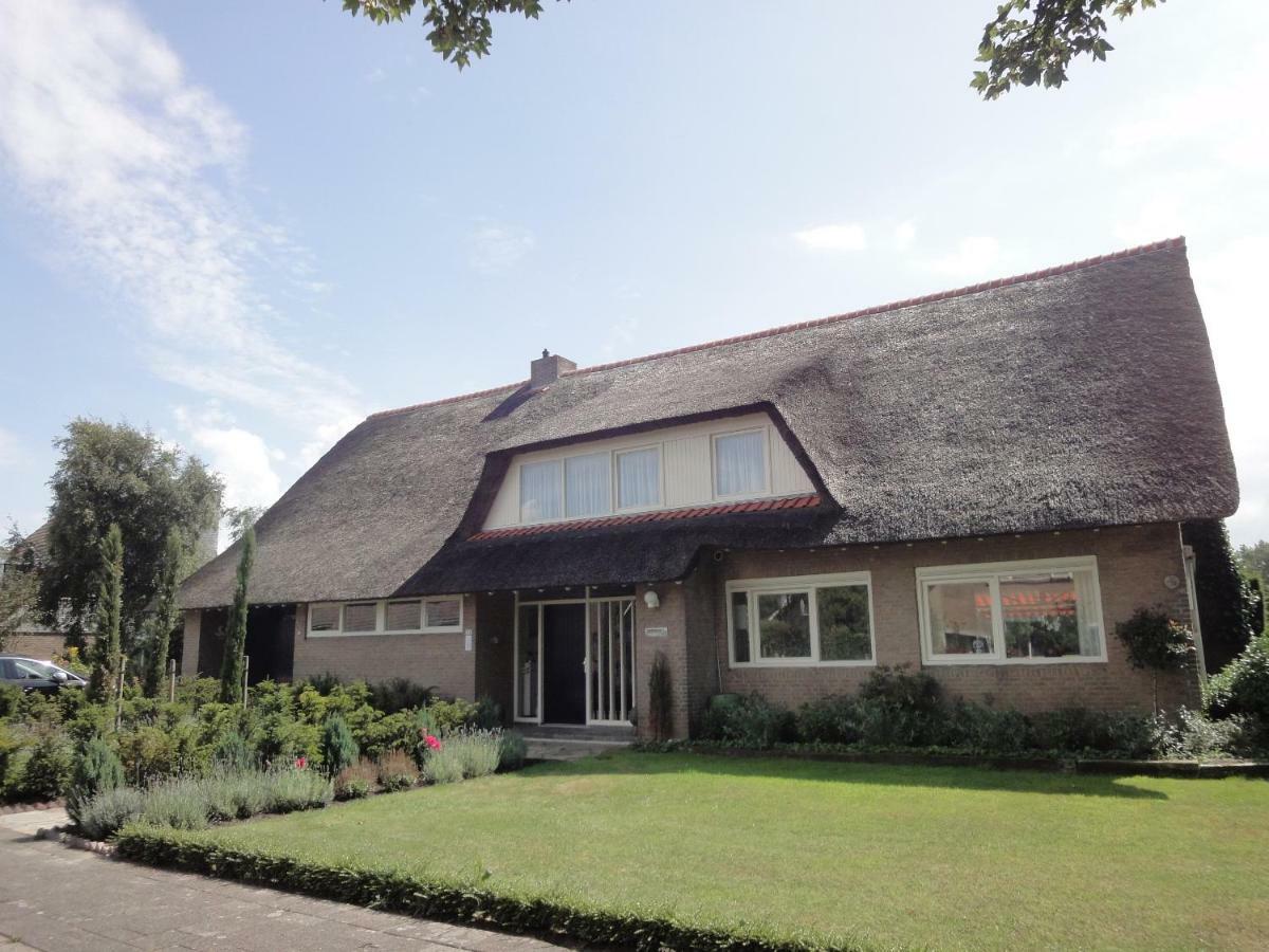 Riethove Bed & Breakfast Harlingen Bagian luar foto